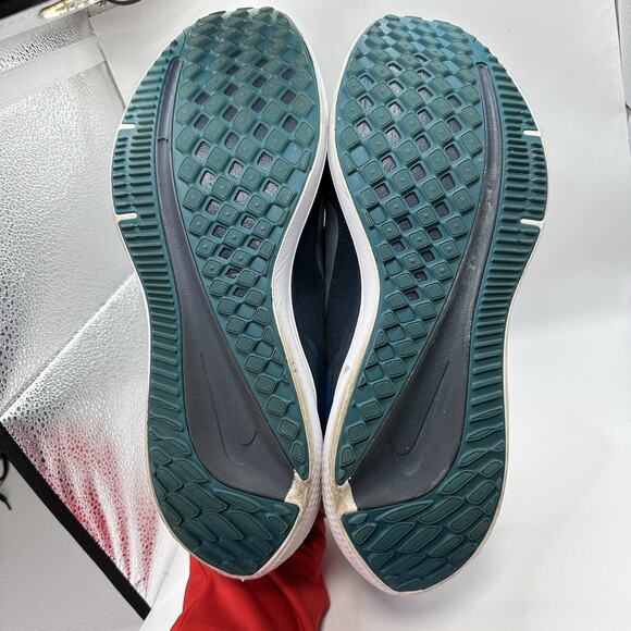 Nike Air Winflo 9 Running Shoes (DD6203-401) Expeditedship Men’s | Size 15 main image 5
